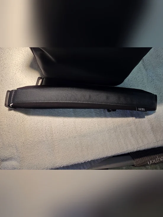 Yeti Black Insulated Daytrip 6L Lunch Bag - Picture 9 of 9